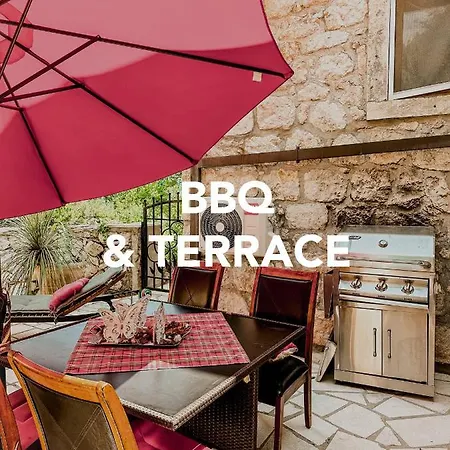 Vila Sunny Villa, With Pool, Bbq, View, Parking