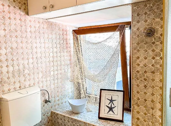 Villa Sunny Villa, With Pool, Bbq, View, Parking *