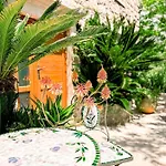 Sunny Villa, With Pool, Bbq, View, Parking Vila