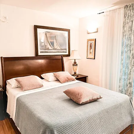 Villa Sunny Villa, With Pool, Bbq, View, Parking